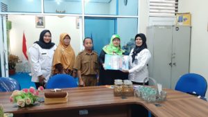 PELAKSANAAN MONITORING DAN EVALUASI PROGRAM PEMBERDAYAAN MASYARAKAT DI LINGKUNGAN PENDIDIKAN