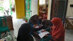 PELAKSANAAN MONITORING DAN EVALUASI PROGRAM PEMBERDAYAAN MASYARAKAT DI LINGKUNGAN PENDIDIKAN PELAKSANAAN MONITORING DAN EVALUASI PROGRAM PEMBERDAYAAN MASYARAKAT DI LINGKUNGAN PENDIDIKAN