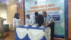 KEGIATAN PENYERAHAN DIPA TAHUN 2020 DI KPPN SIJUNJUNG