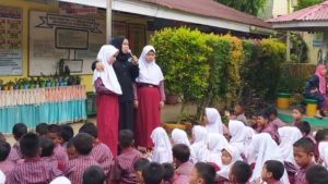 SOSIALISASI BAHAYA PENYALAHGUNAAN NARKOBA PADA LINGKUNGAN SEKOLAH DASAR DI KOTA SAWAHLUNTO